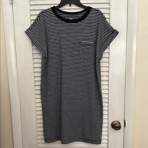 Gap Women’s Classic Striped Navy and White Dress